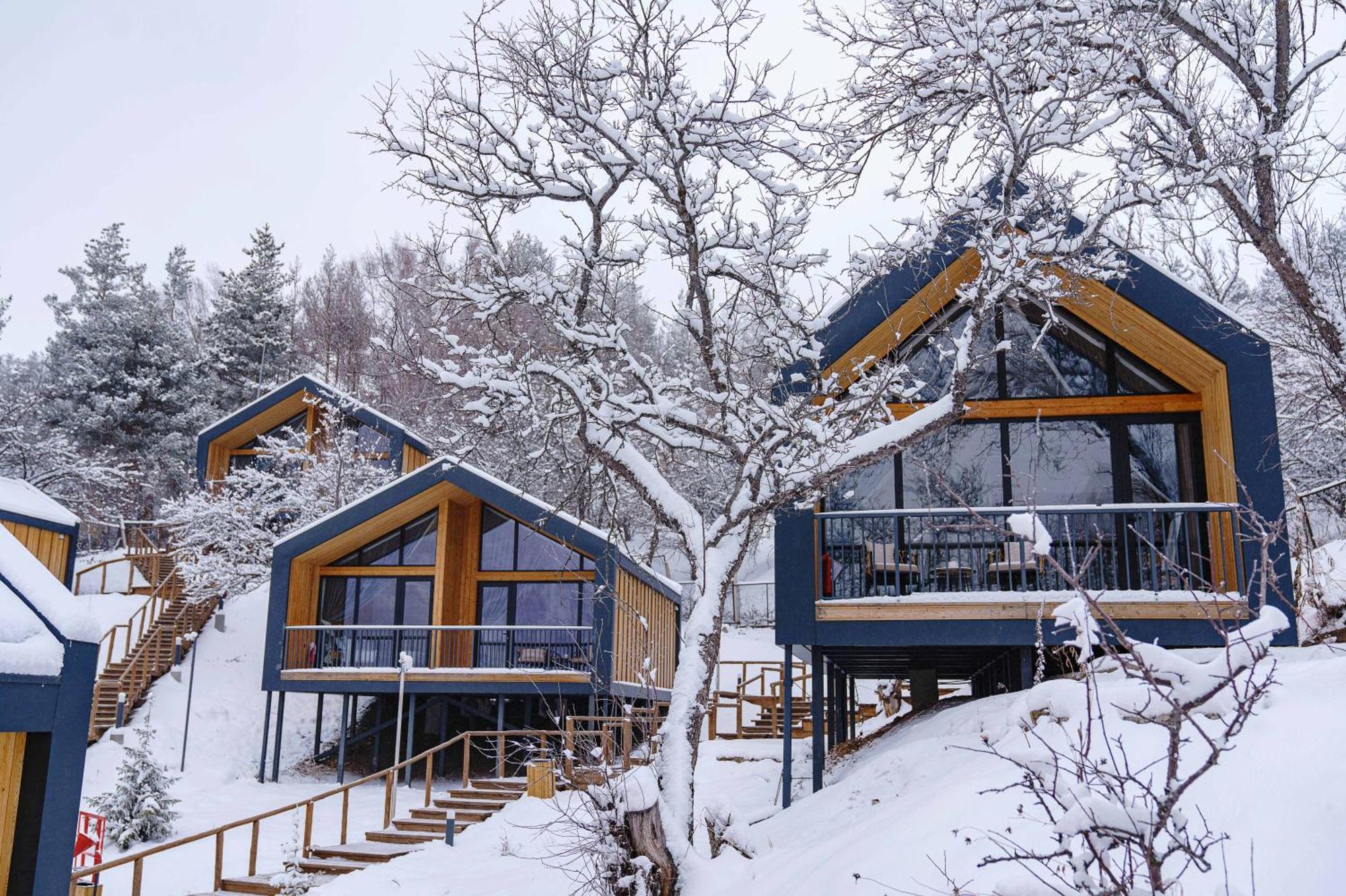 Qazaq Auyl Eco Hotel Almati Kültér fotó