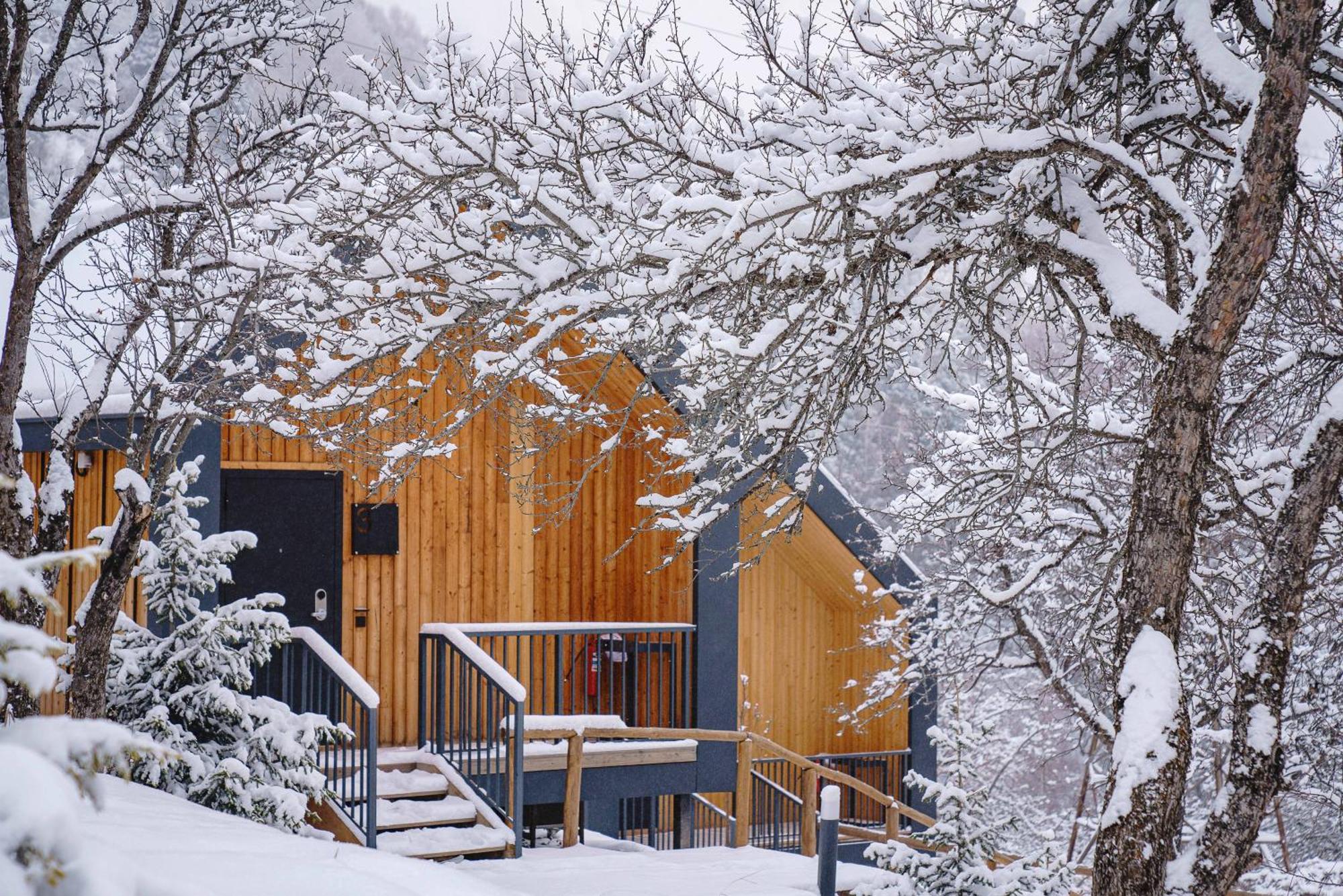 Qazaq Auyl Eco Hotel Almati Kültér fotó